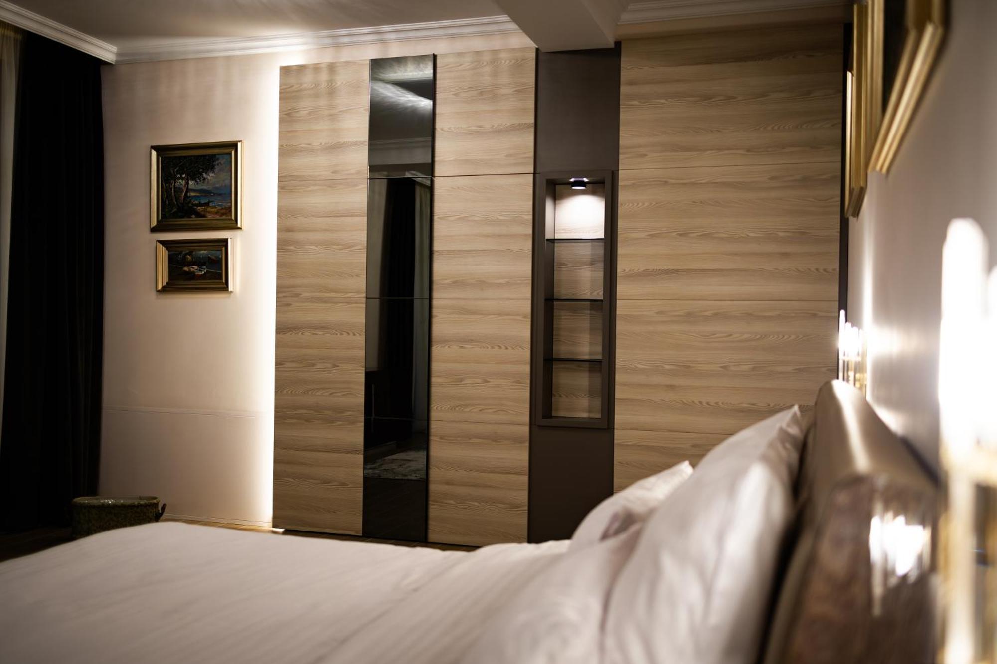 Therme Criss Balotesti Kültér fotó